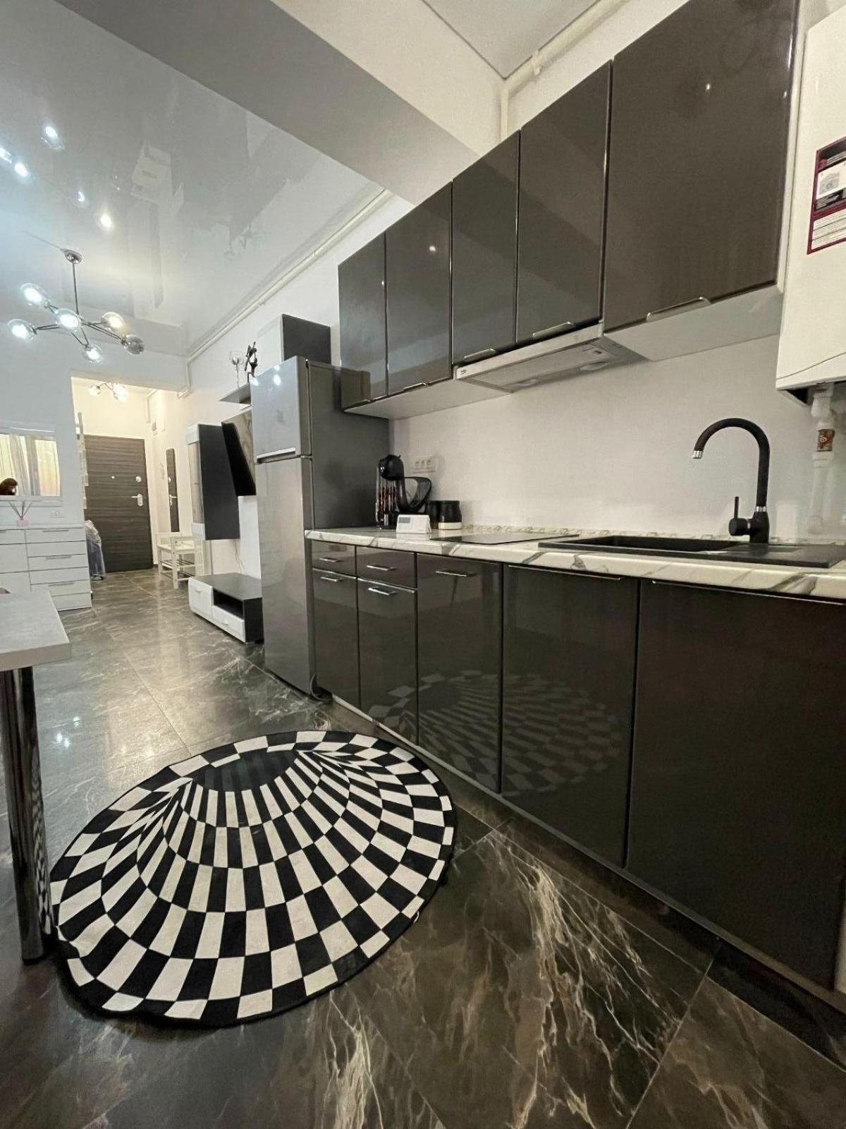 Camis Apartment *